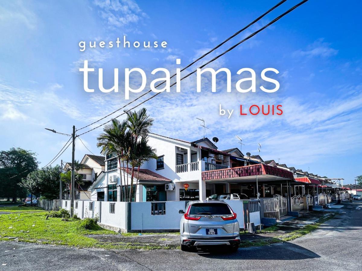 Tupai Mas Semi-D By Louis Villa Тайпинг Екстериор снимка